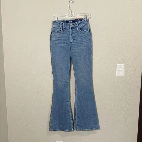 NWT High-Rise Vintage Flare Jeans | Y2K | Light Wash | Women's Size 1Long - Picture 2 of 16